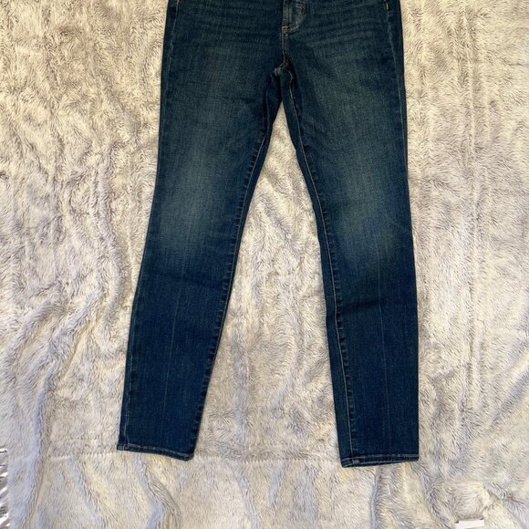 Universal Threads High Rise Skinny size 8 - Picture 2 of 5